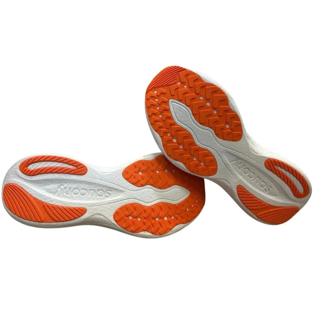 Saucony obtained from